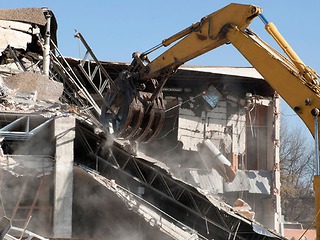 Формальдегидные дома демонтируются с нарушениями