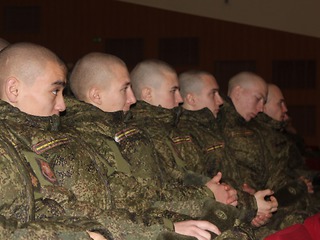 Стартовала осенняя компания по призыву военнообязанных на службу в армию