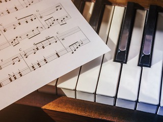 Наши пианистки с международного конкурса привезли награды