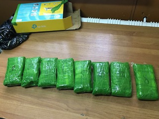 Полицейские пресекли деятельность магазина по сбыту наркотиков