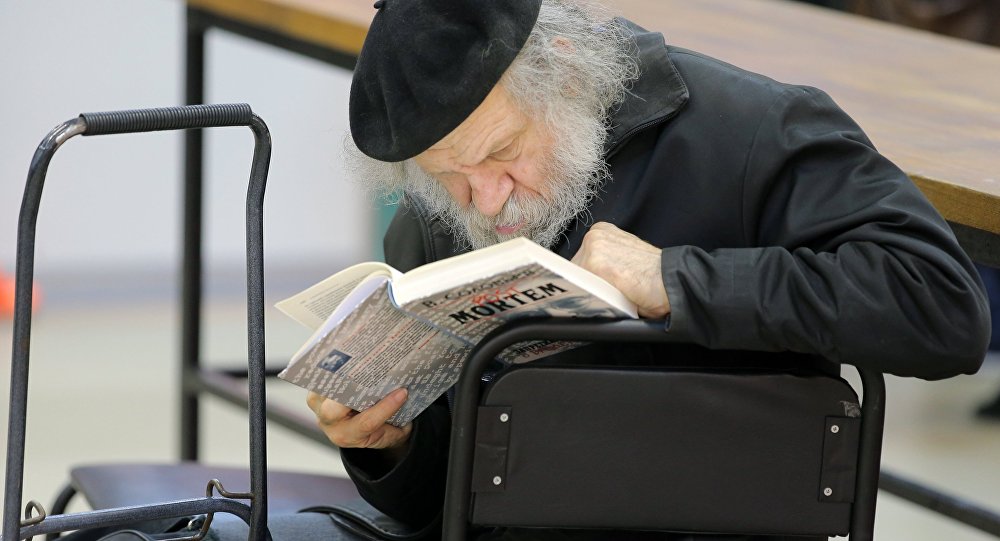 На какие льготы стоит рассчитывать: помощь одиноким пенсионерам