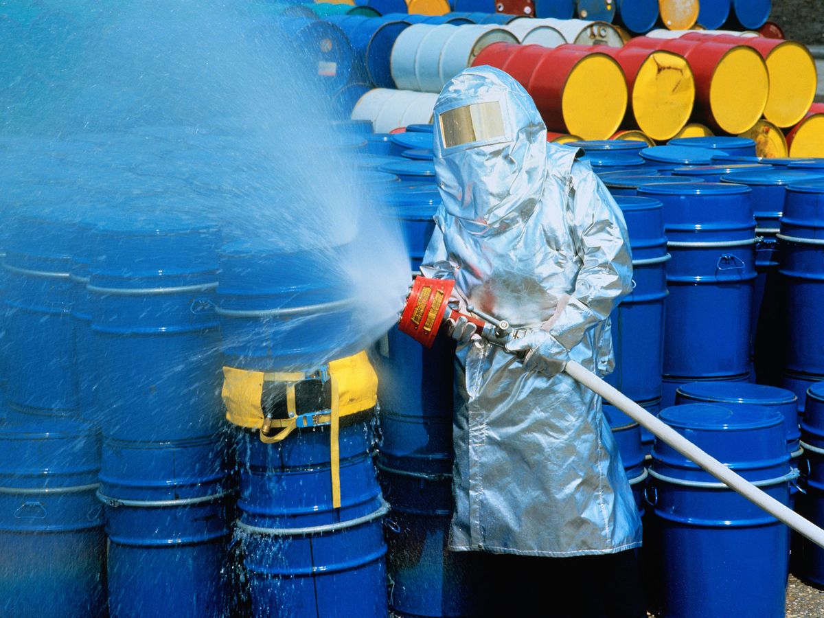 Два списка льготных профессий с досрочным выходом на пенсию