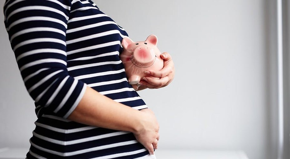 На какие выплаты может рассчитывать женщина в декрете