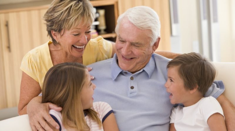 Виды материальной помощи для пенсионеров