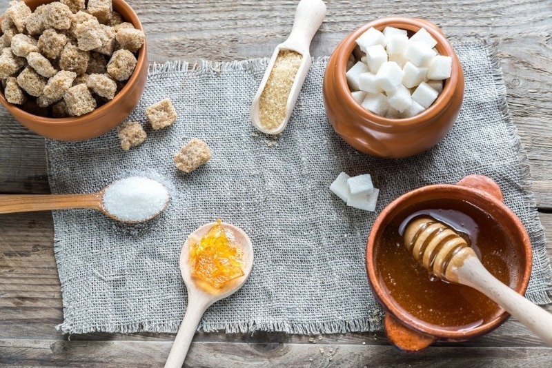 Никогда не просрочатся: 7 продуктов, которые можно хранить вечно