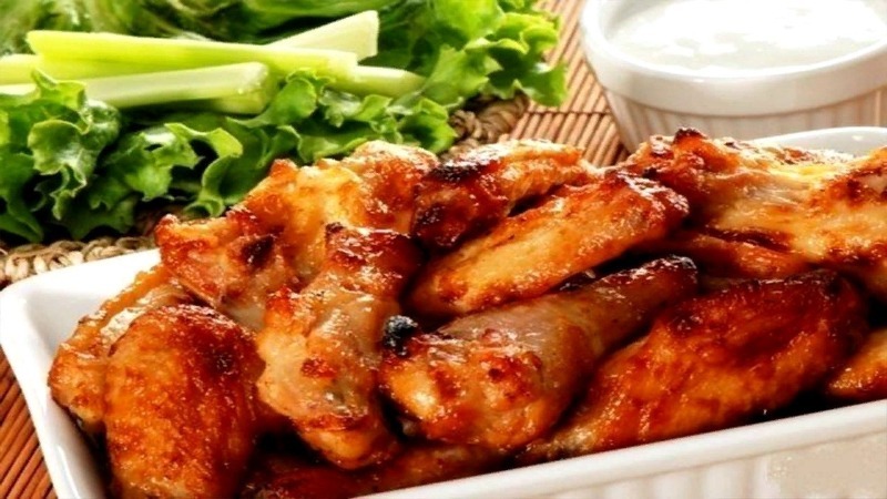 4 дешевых, но вкусных блюда, которые не стыдно подать гостям