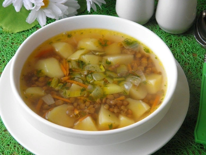 Горячая дюжина: 12 вкусных и питательных супов для зимы, которые согреют в холода