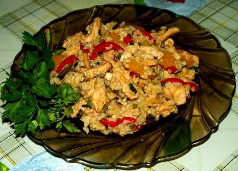 Антистресс мгновенного действия: 6 вкусных блюд, которые поднимают настроение и успокаивают нервы