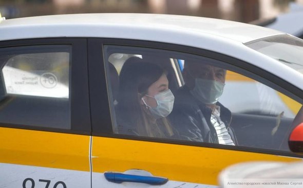 Бесплатное такси для доставки коронавирусных на КТ запустили в Петербурге