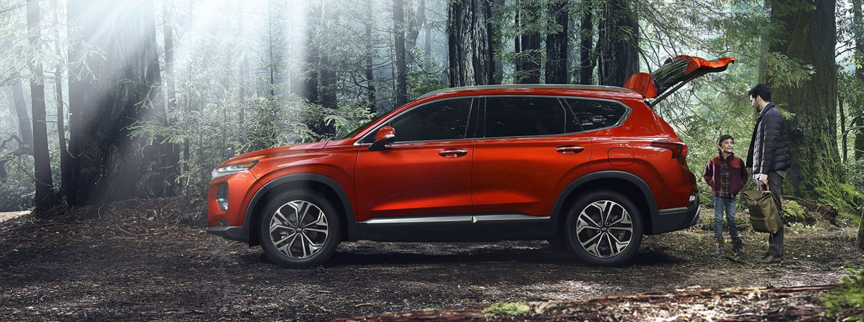 Кроссовер для всей семьи: что особенного в Hyundai Santa Fe