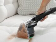 Как правильно сделать дома химчистку дивана ?