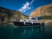 Морские прогулки в Крыму: незабываемые впечатления и гарантированный заряд положительных эмоций