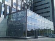 Современный вид облицовки зданий — алюминиевое фасадное остекление