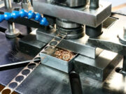 Процесс холодной штамповки металла