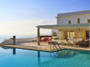 Как приобрести виллу на Халкидиках?