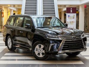 Новый LEXUS LX: обзор автомобиля