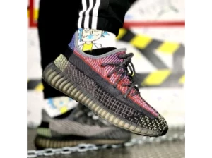 Кроссовки ADIDAS YEEZY: сочетание высокого качества и стиля
