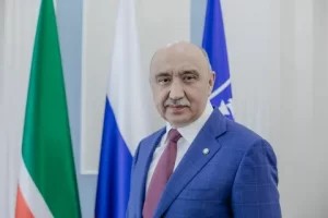 Гафуров Ильшат Рафкатович: жизнь и карьера известного общественного деятеля