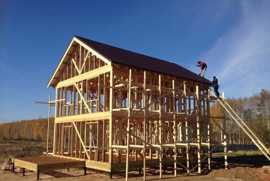 Особенности и преимущества каркасных домов