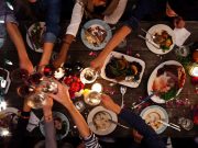 Как провести вечер в компании друзей и что для этого нужно