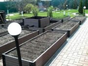 Грядки из пластика и ДПК: особенности и преимущества каждого решения