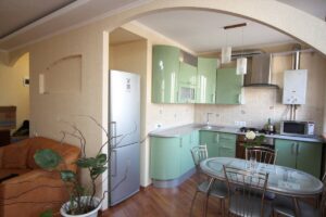 Перепланировка хрущёвки: как сделать маленькую комнату уютной