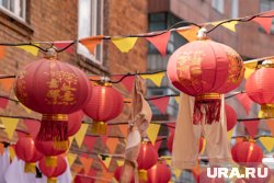 «Вместо оливье — пельмени»: пермский студент из Китая сравнил новогодние обычаи стран. Видео