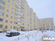 Выброшенную с балкона девушку выписывают из пермской больницы