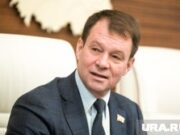 Спикер гордумы Перми Малютин посчитал безбилетников в автобусе. Видео