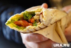 Роспотребнадзор уточнил число отравившихся шаурмой пермяков