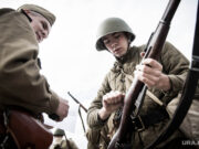 Сбежал на фронт, уничтожил логово фашистов и дошел до Праги