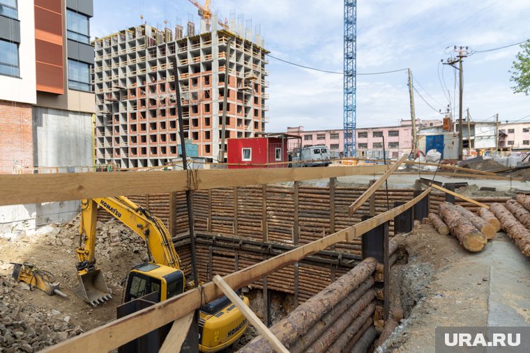 Строящееся жилье в России стало дороже готового 