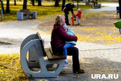 Многодетные россиянки получат прибавку к пенсии в тысячу рублей