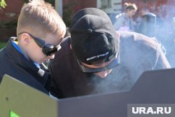 Сварить «Катюшу» и увидеть металл под микроскопом: как проходит Ночь музеев в Перми. Фото, видео