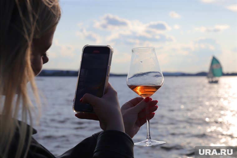 В России обвалились продажи импортного алкоголя