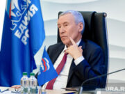 Бессменный депутат и сенатор: чем известен Андрей Климов, которому прочат уход из СФ