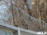Сбежавший преступник, избитый осужденный и опасный труд: какие скандалы сотрясали пермскую ИК-1 в Соликамске
