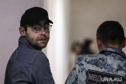 Редактора URA.RU Аллаярова перед допросом из СИЗО перевели в колонию, где пытали людей