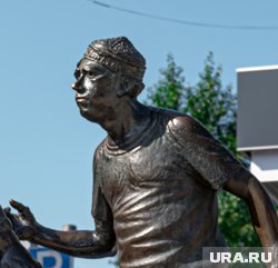 Топ-10 уникальных скульптур Перми, которые нужно увидеть туристам