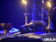 В Перми на могиле фрейлин, служивших в царской семье, провели оккультный ритуал. Фото, видео