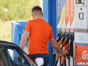 Сезон отпусков закончился нехваткой бензина на АЗС